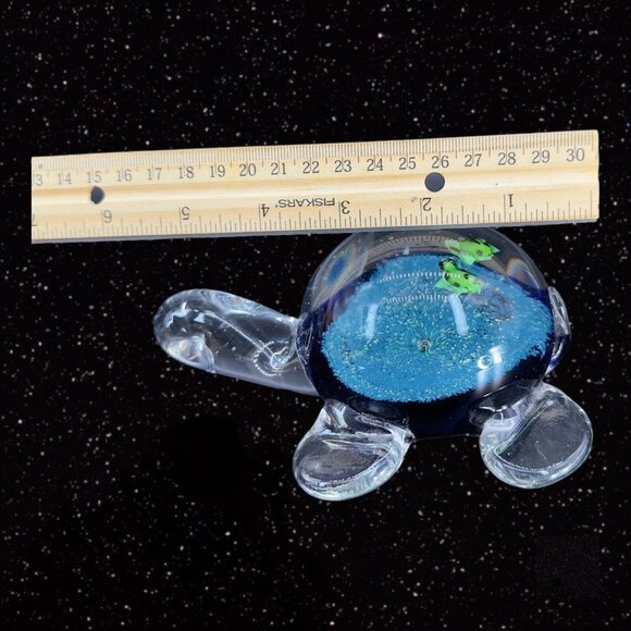 Art Glass Turtle Paperweight Figurine Thick Heavy Glass Turtle W Green Frogs - Picture 6 of 13